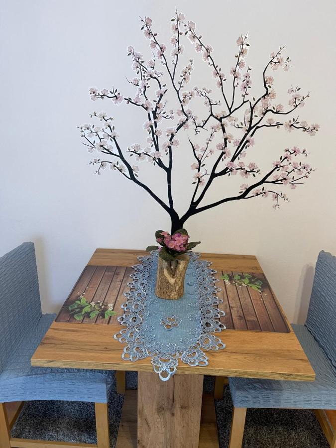 Kometer Apartment Бовец Екстериор снимка